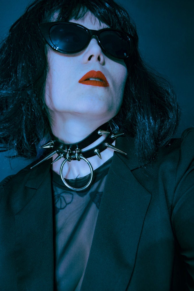 TRIXY SPIKED CHOKER
