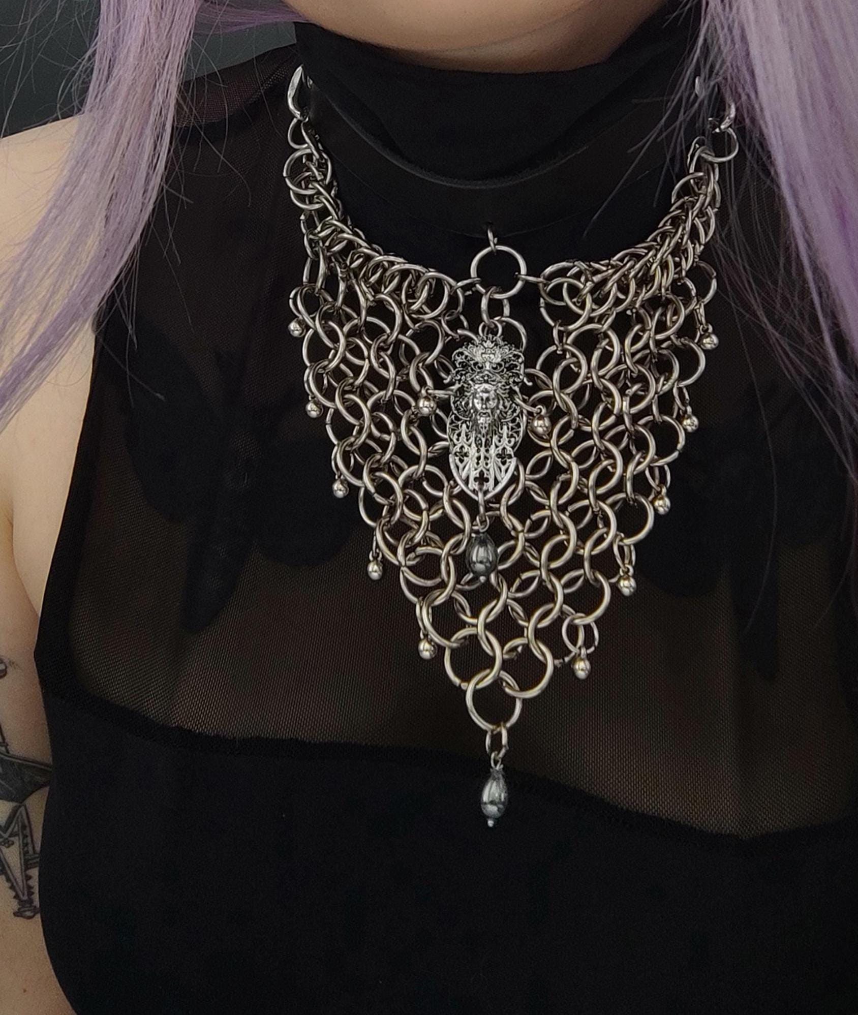 WIMPERG choker