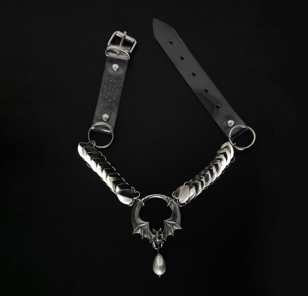 BELLE DE NUIT scale mail choker