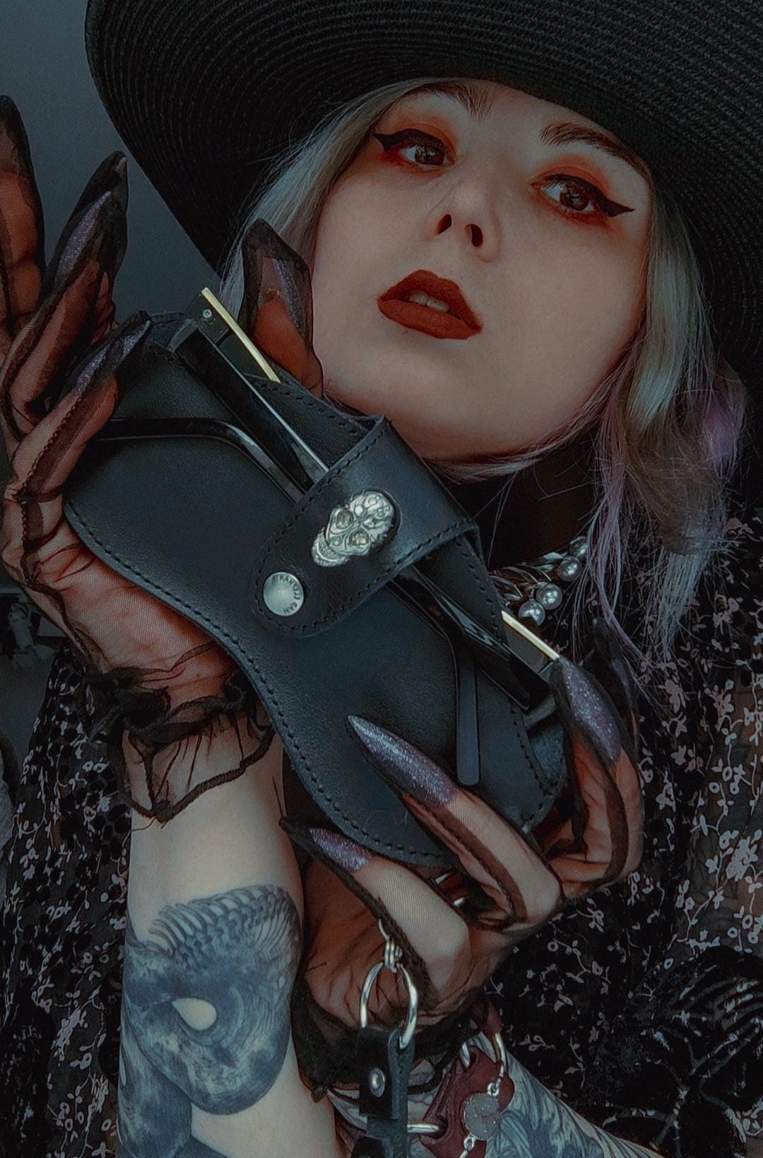 SKULL Leather Sunglasses Case