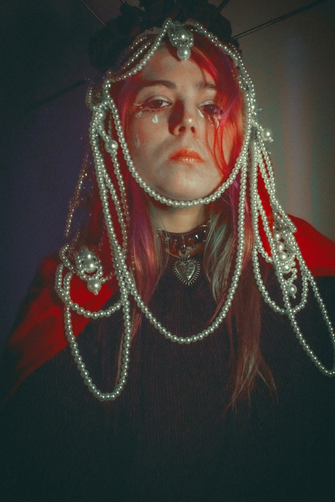 SACRED HEART CHOKER