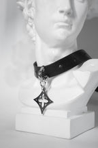 QUATREFOIL CHOKER