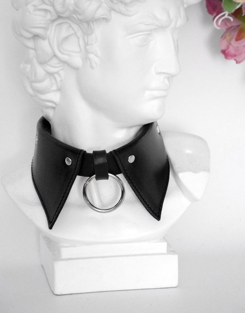 WEDNESDAY COLLAR