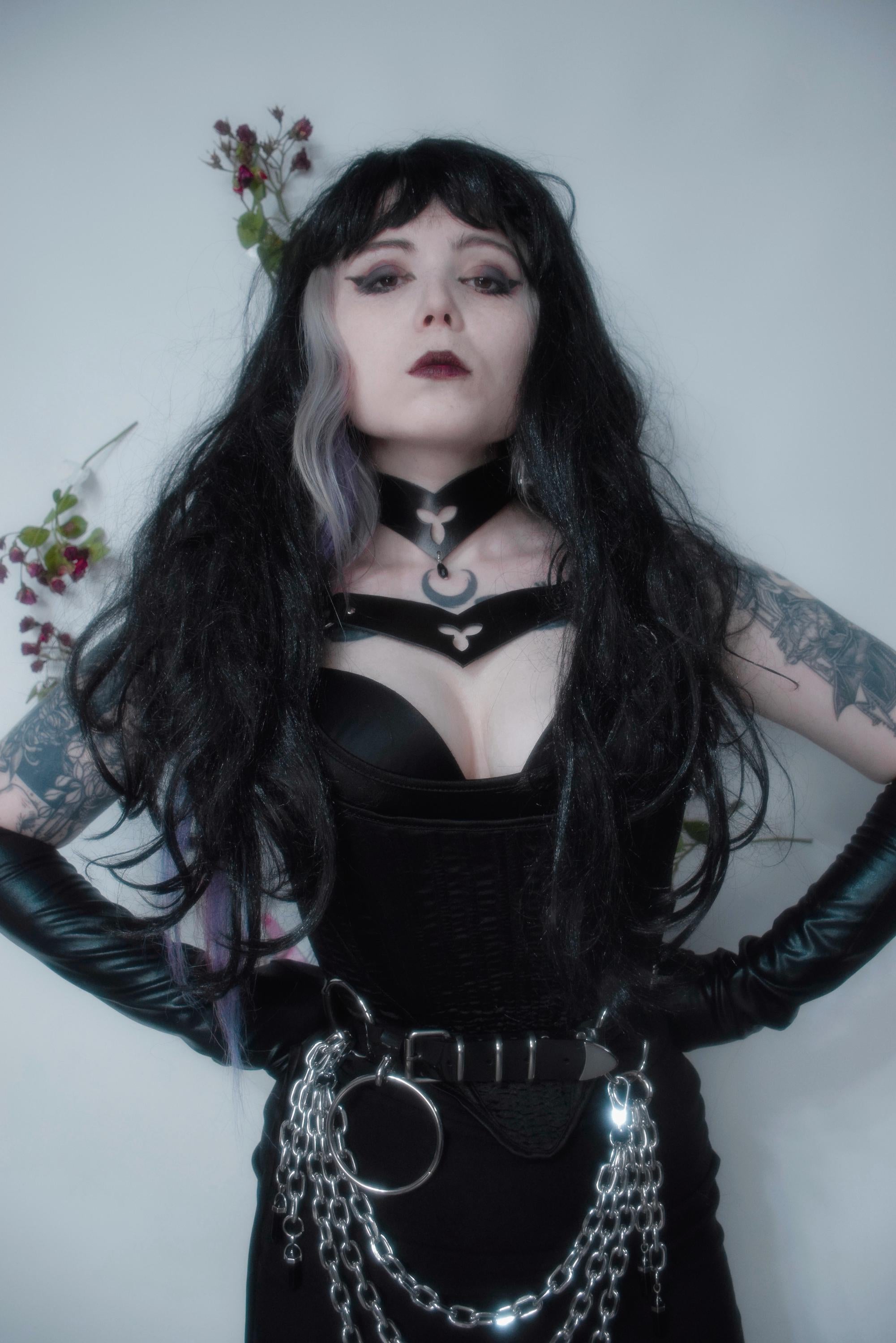 TREFOIL Leather Harness Set