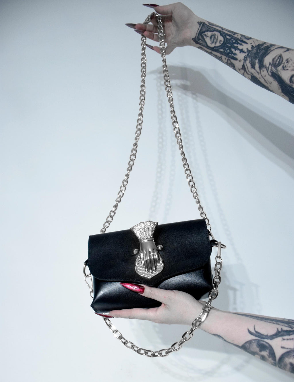 VICTORIAN  Hand Bag