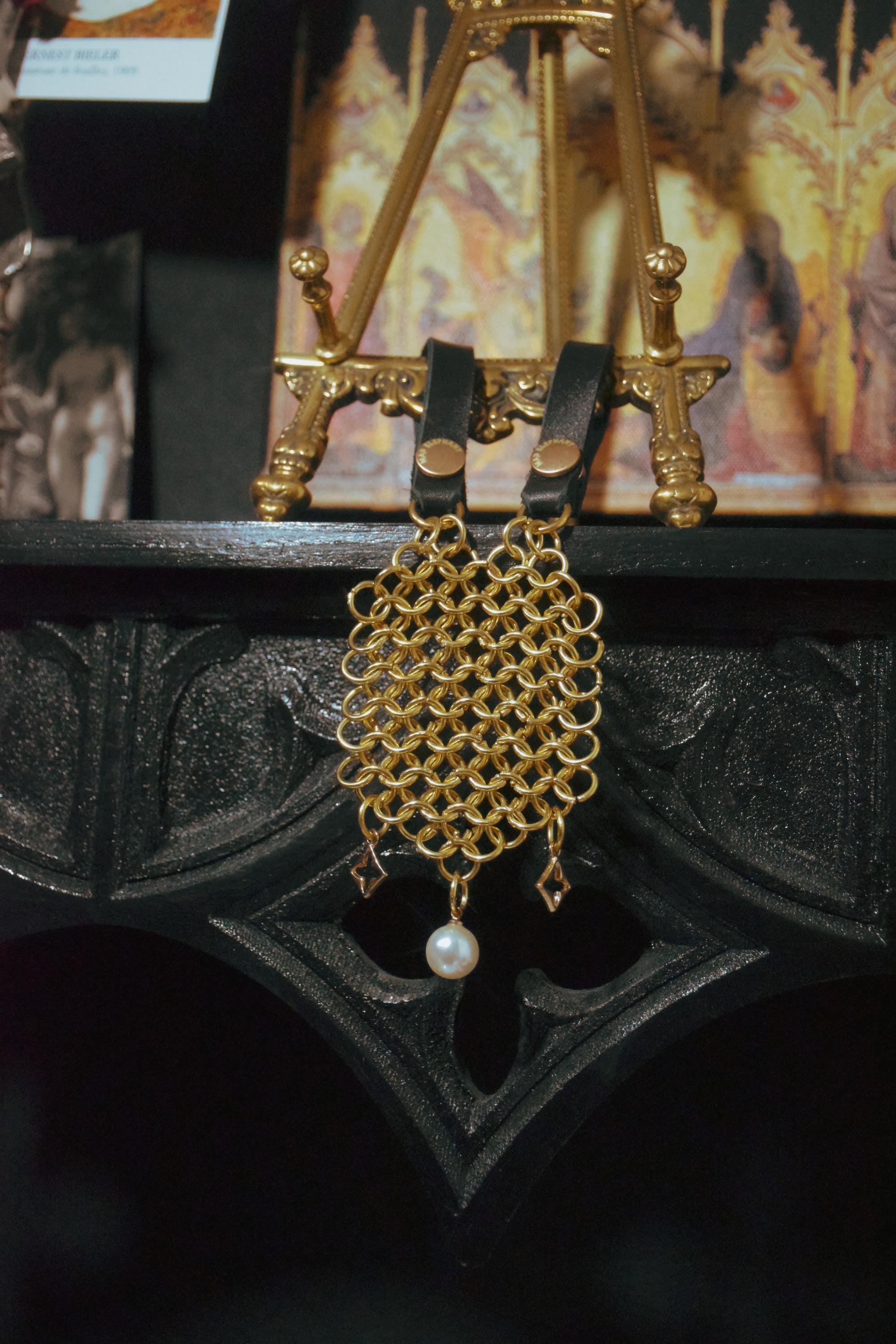 CHAINVEIL Gold Belt chatelaine