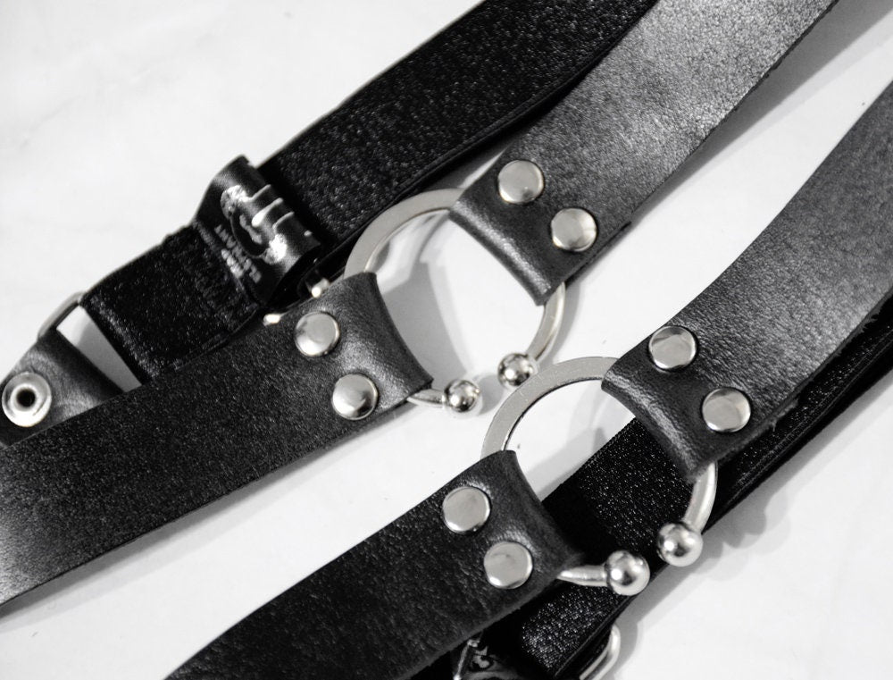 CIRCULAR BARBELL GARTERS