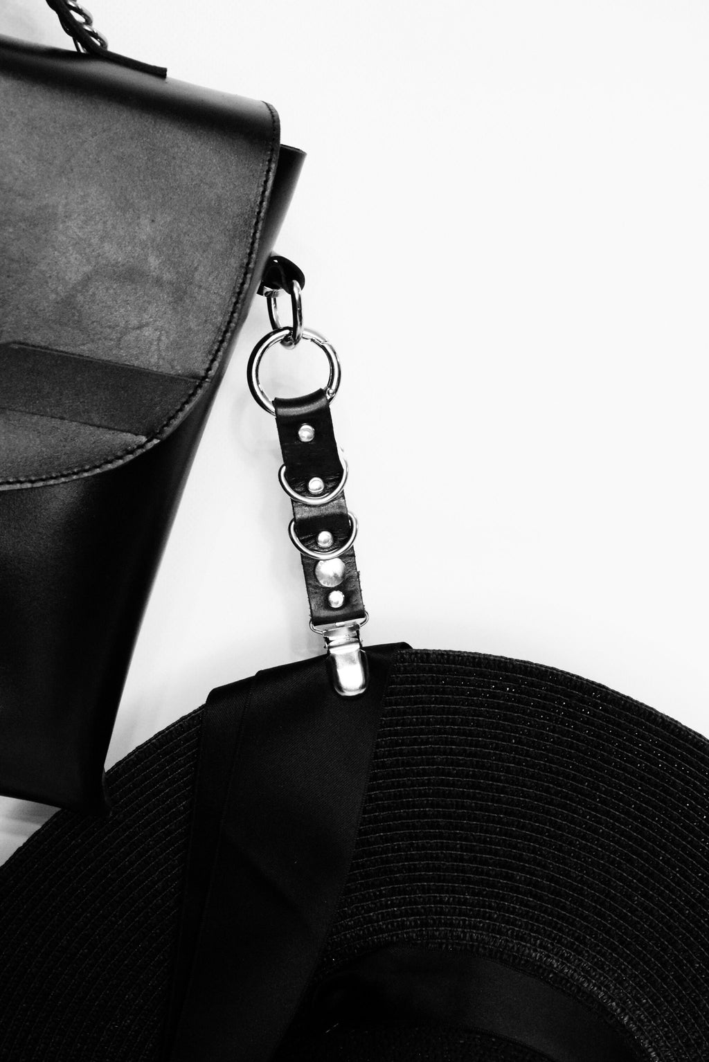 HAT CLIP