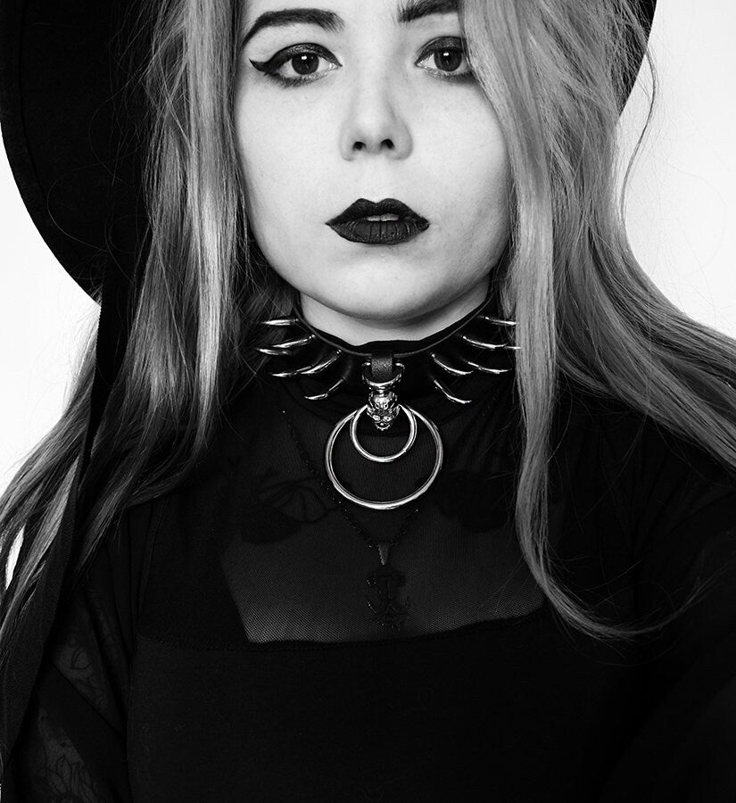 Hypocrisy skull Collar