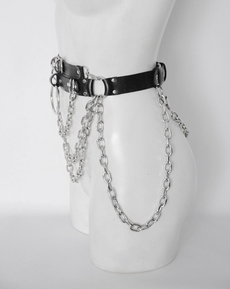MASSIVE CHAIN BELT