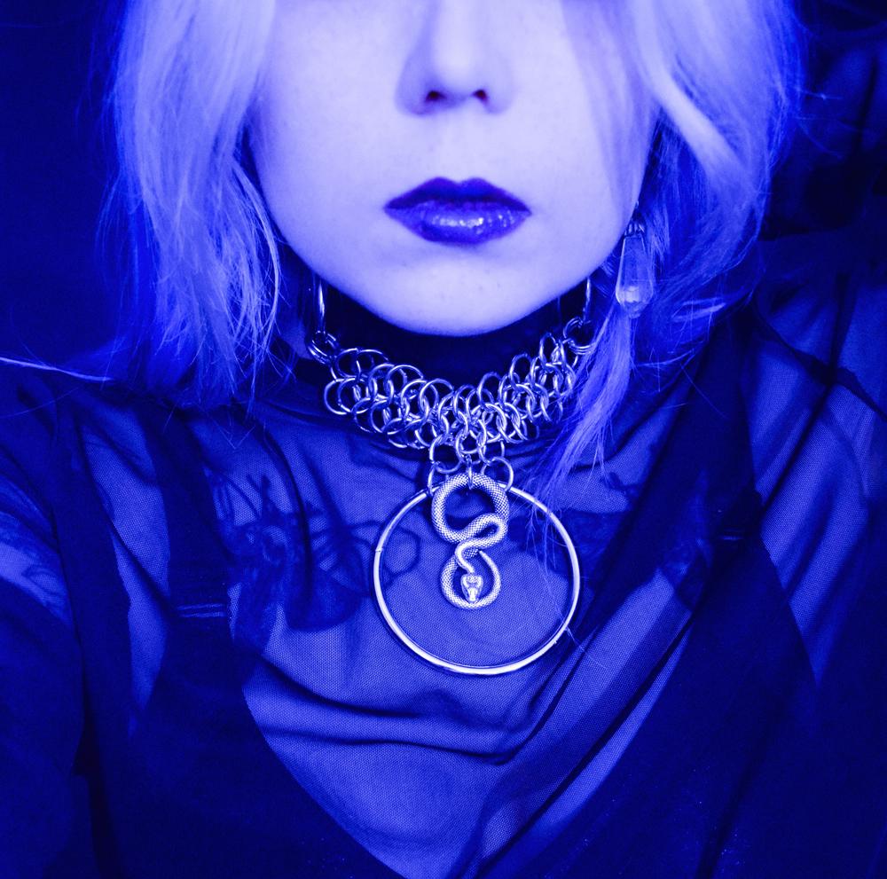 MARA choker