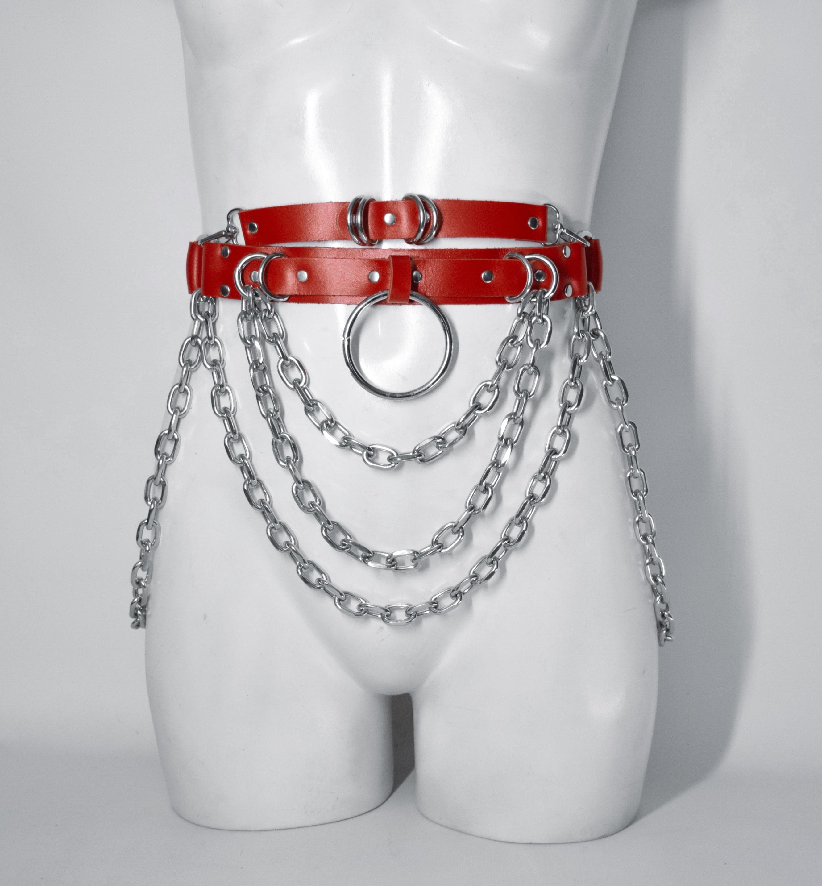 MASSIVE CHAIN BELT: Red