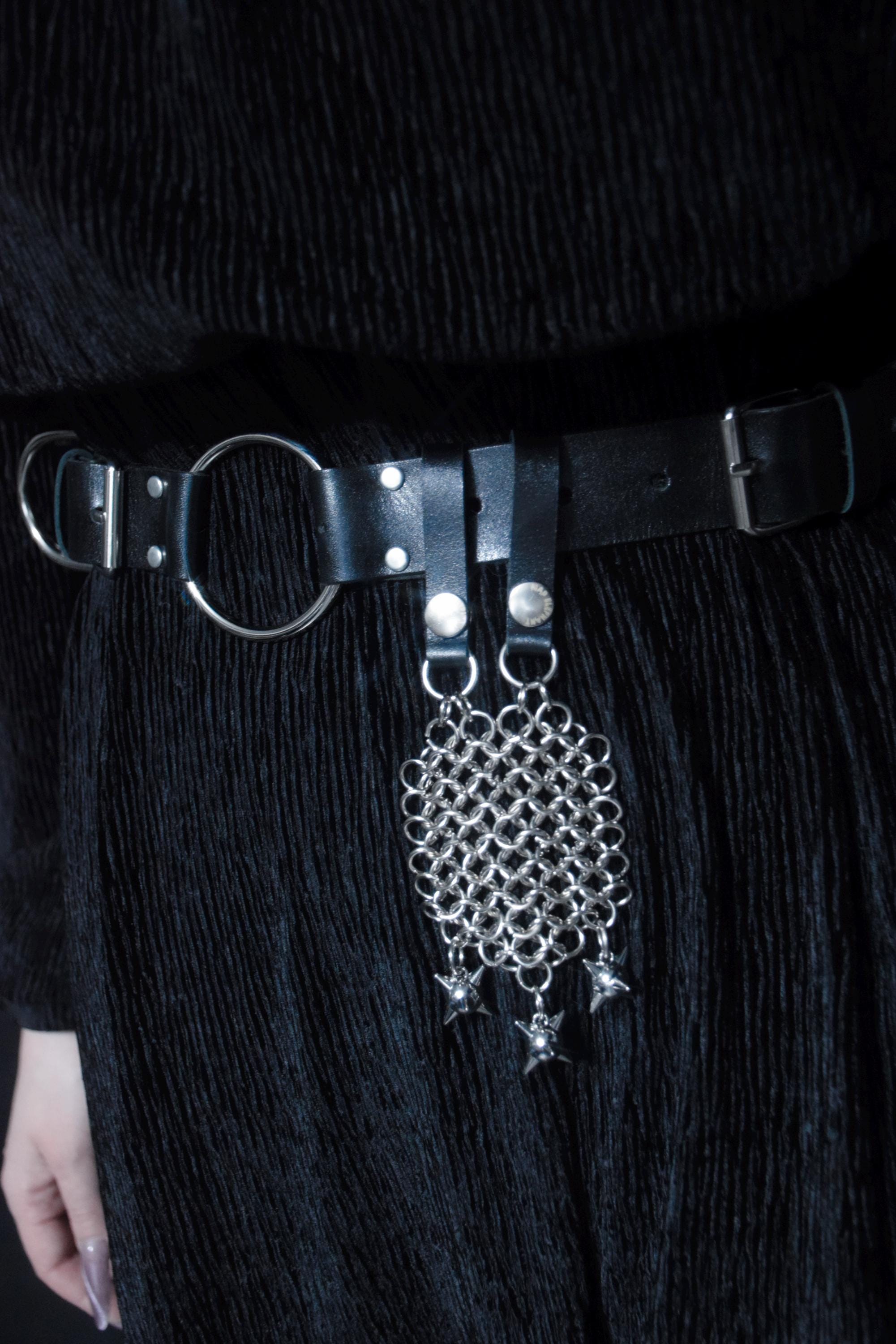 MORGENSTERN CHATELAINE: sword & flail ball