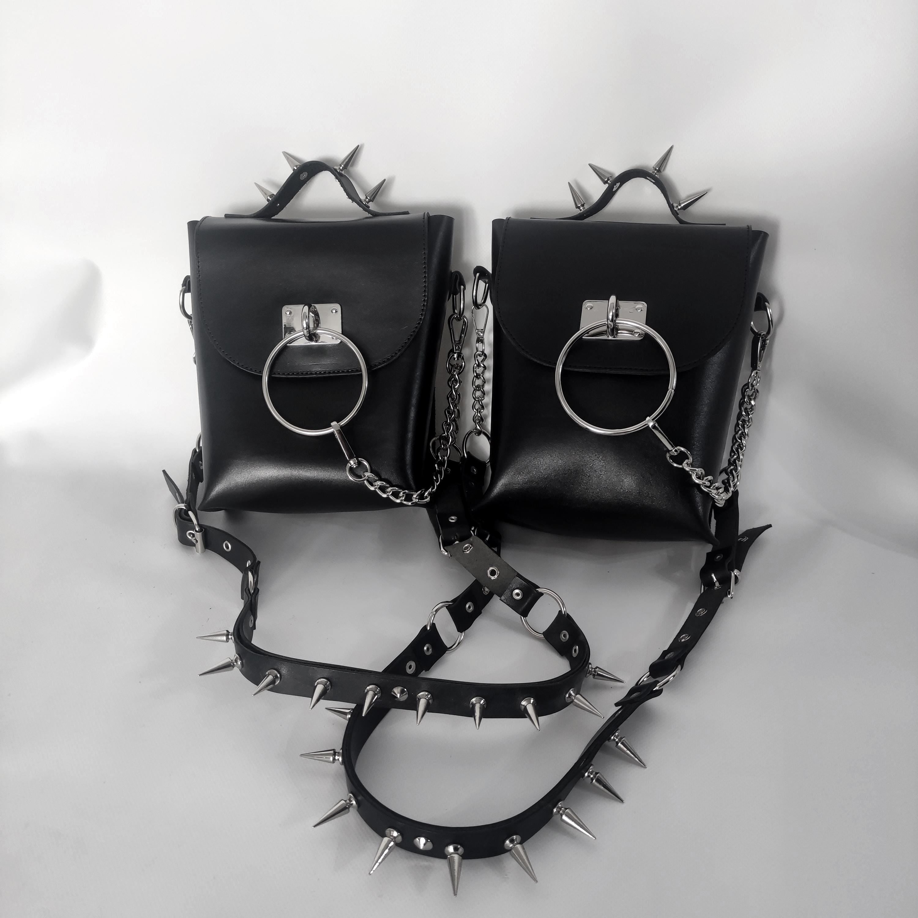 NOIR MINI Spiked purse