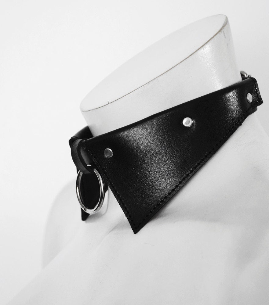 WEDNESDAY COLLAR