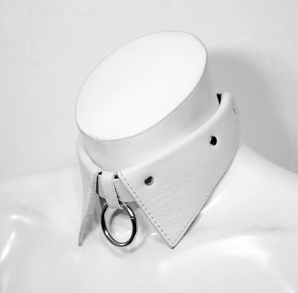 WEDNESDAY COLLAR