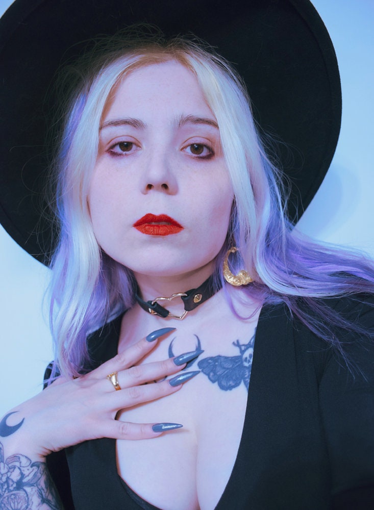 Heart O-ring choker