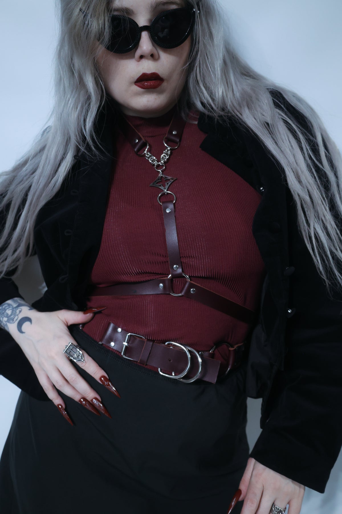 Quatrefoil Leather Harness - Marsala