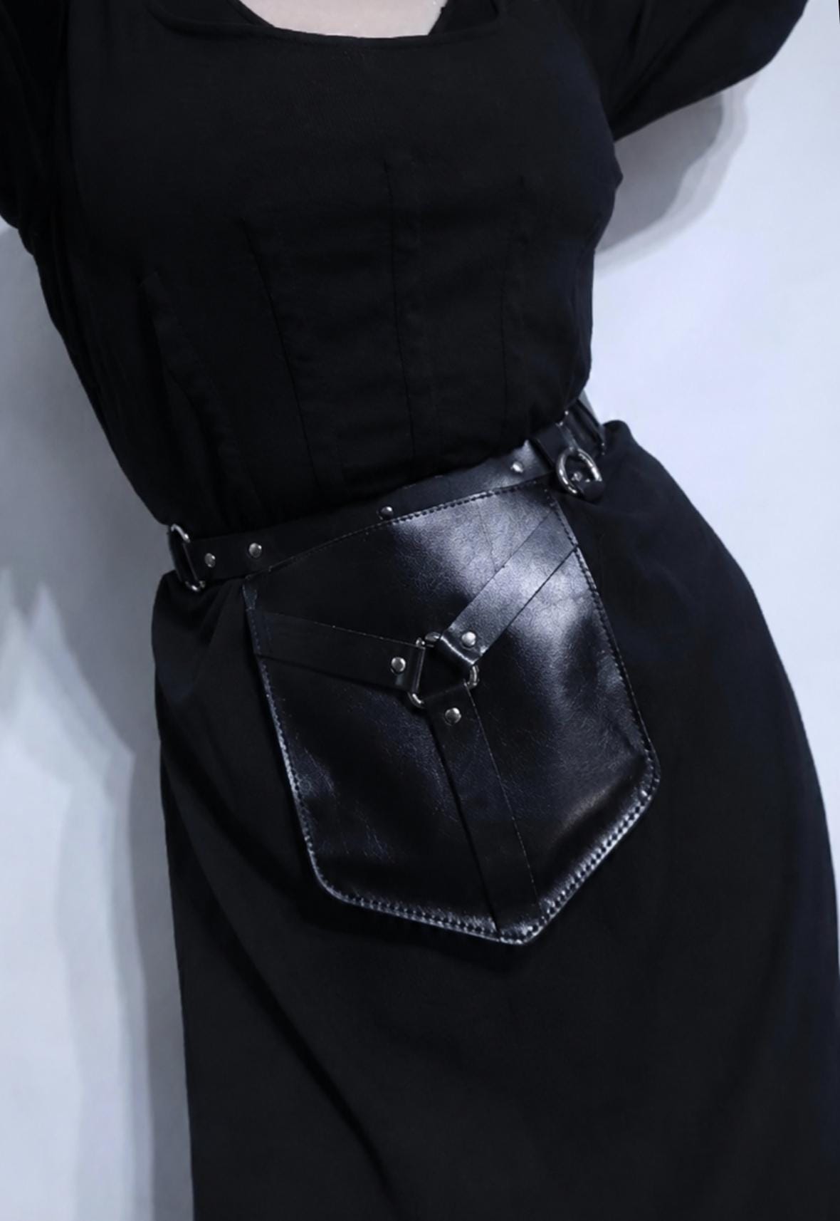 WHISPER POCKET POUCH bag