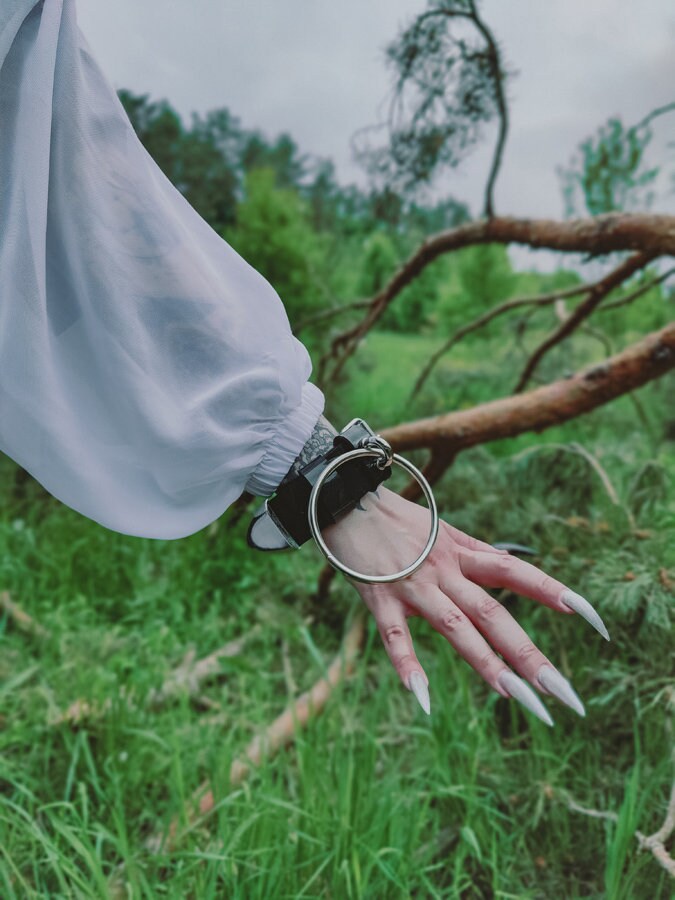 CALIGULA CUFF/CHOKER