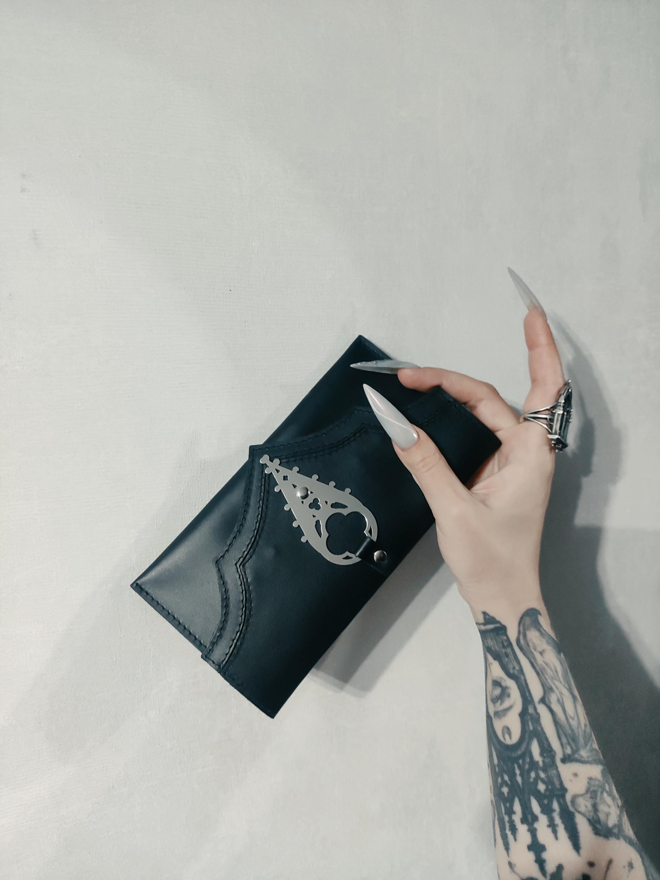CATHEDRAL Wimperg wallet