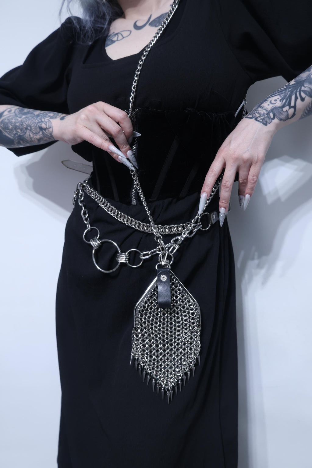 Knight's Skin Leather & Chainmail Purse