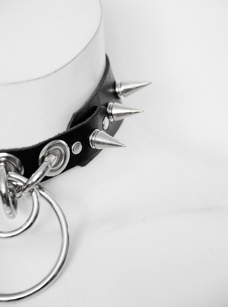 THORN choker