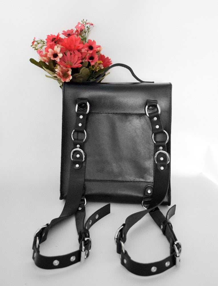 NOIR BACKPACK