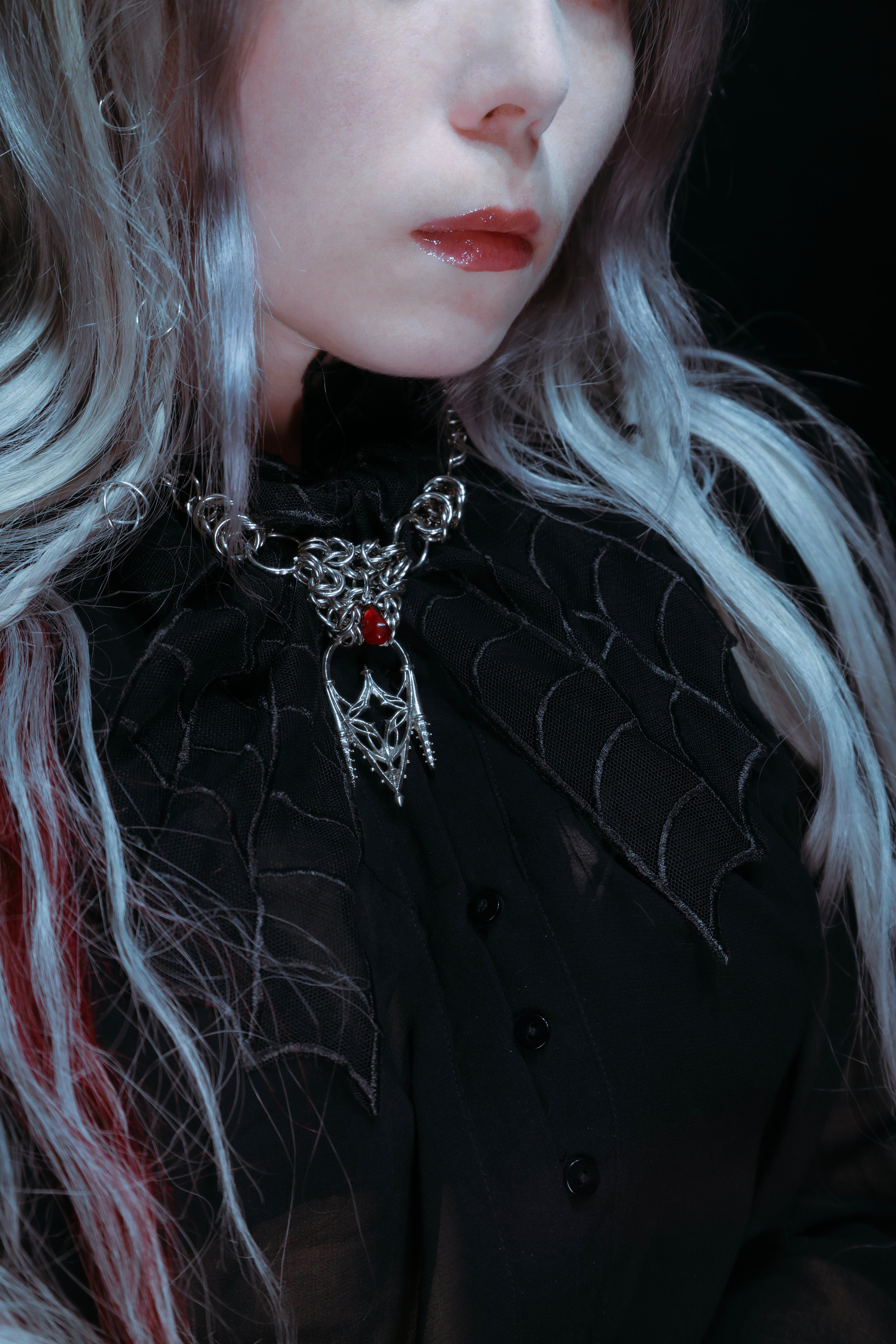 TRACERY Necklace