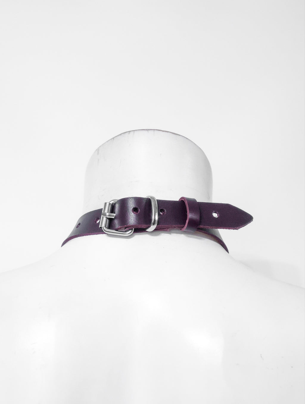Quatrefoil Leather Harness - Marsala