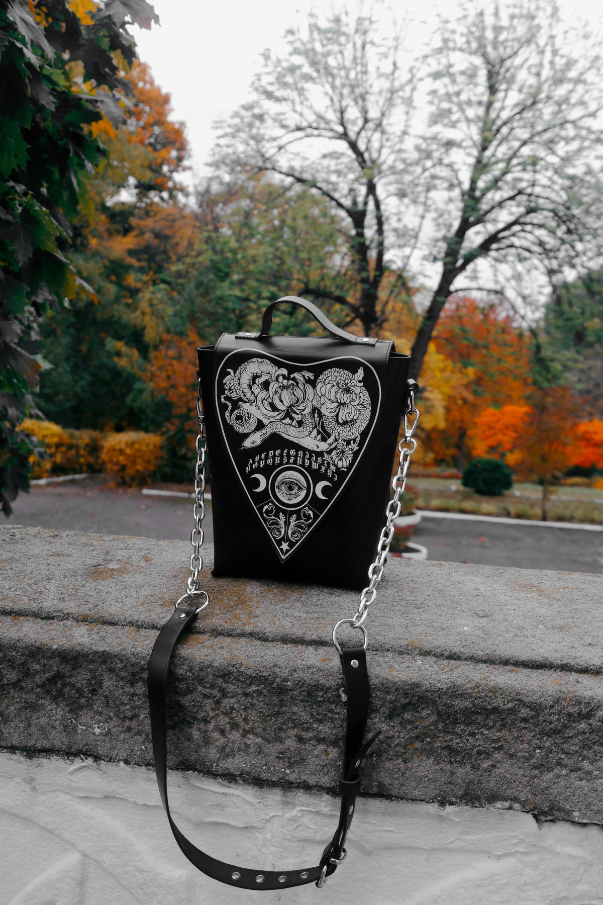 OUIJA NOIR BAG