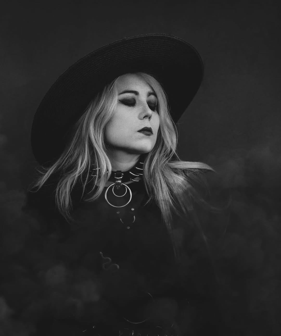 Hypocrisy skull Collar