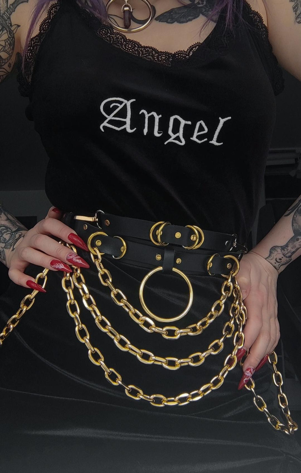 MASSIVE CHAIN BELT