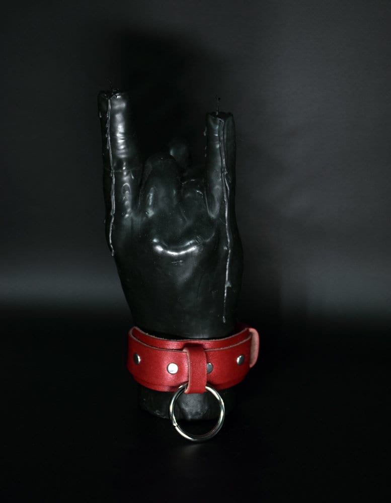 O-RING CUFF: red wine