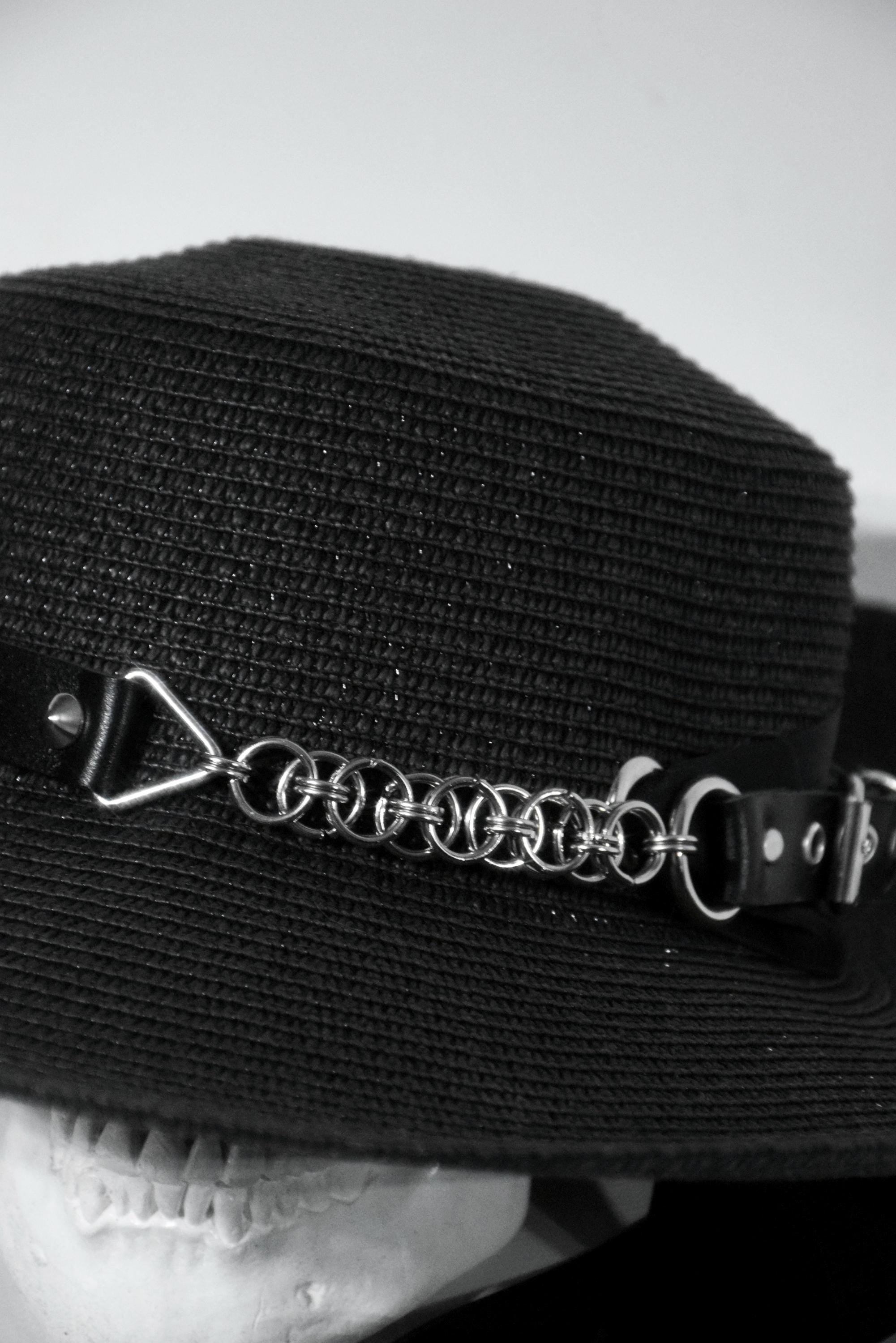 CATHEDRAL QUATERFOIL HAT