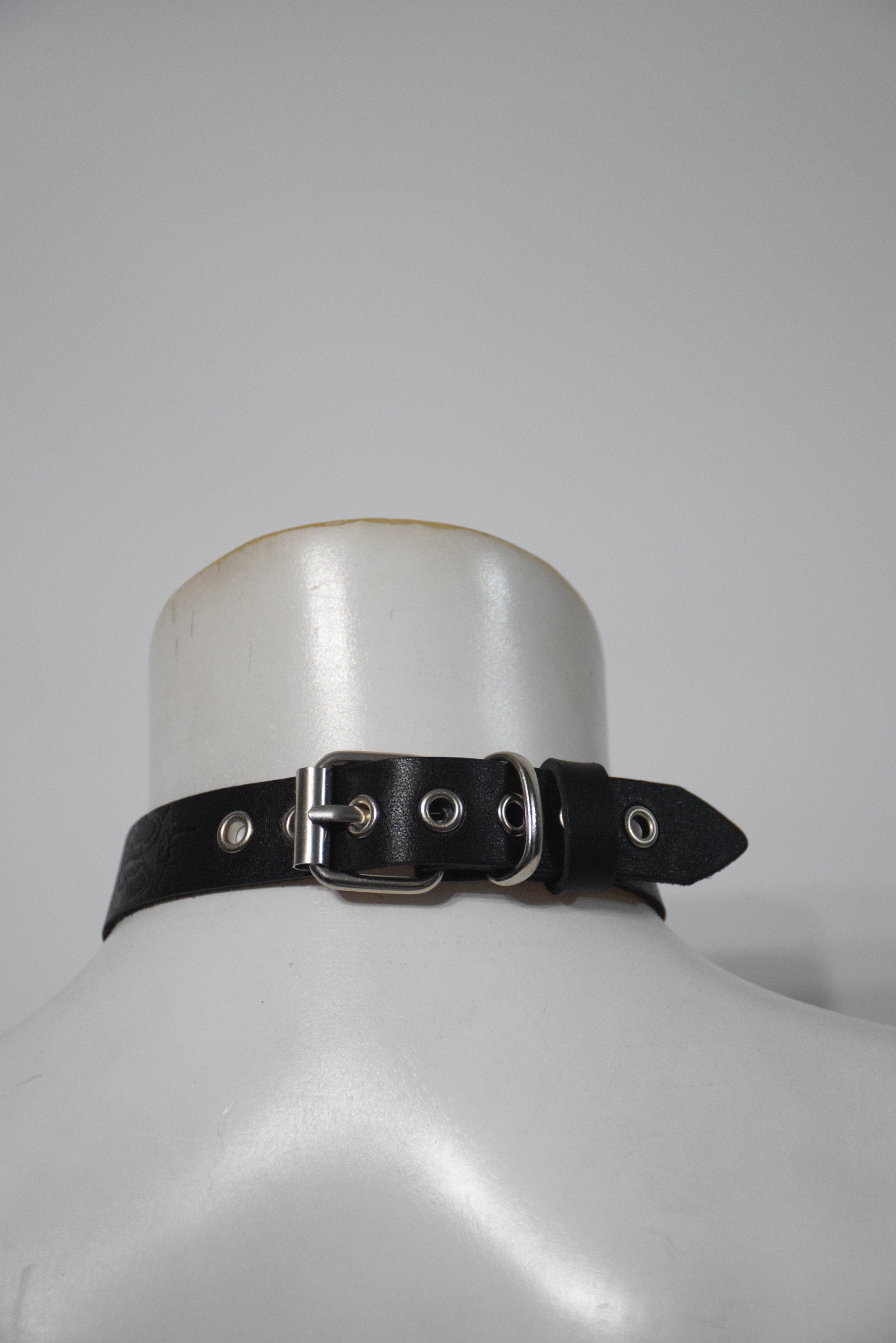 MIDNIGHT CHOKER -Sword, Snake, Moth