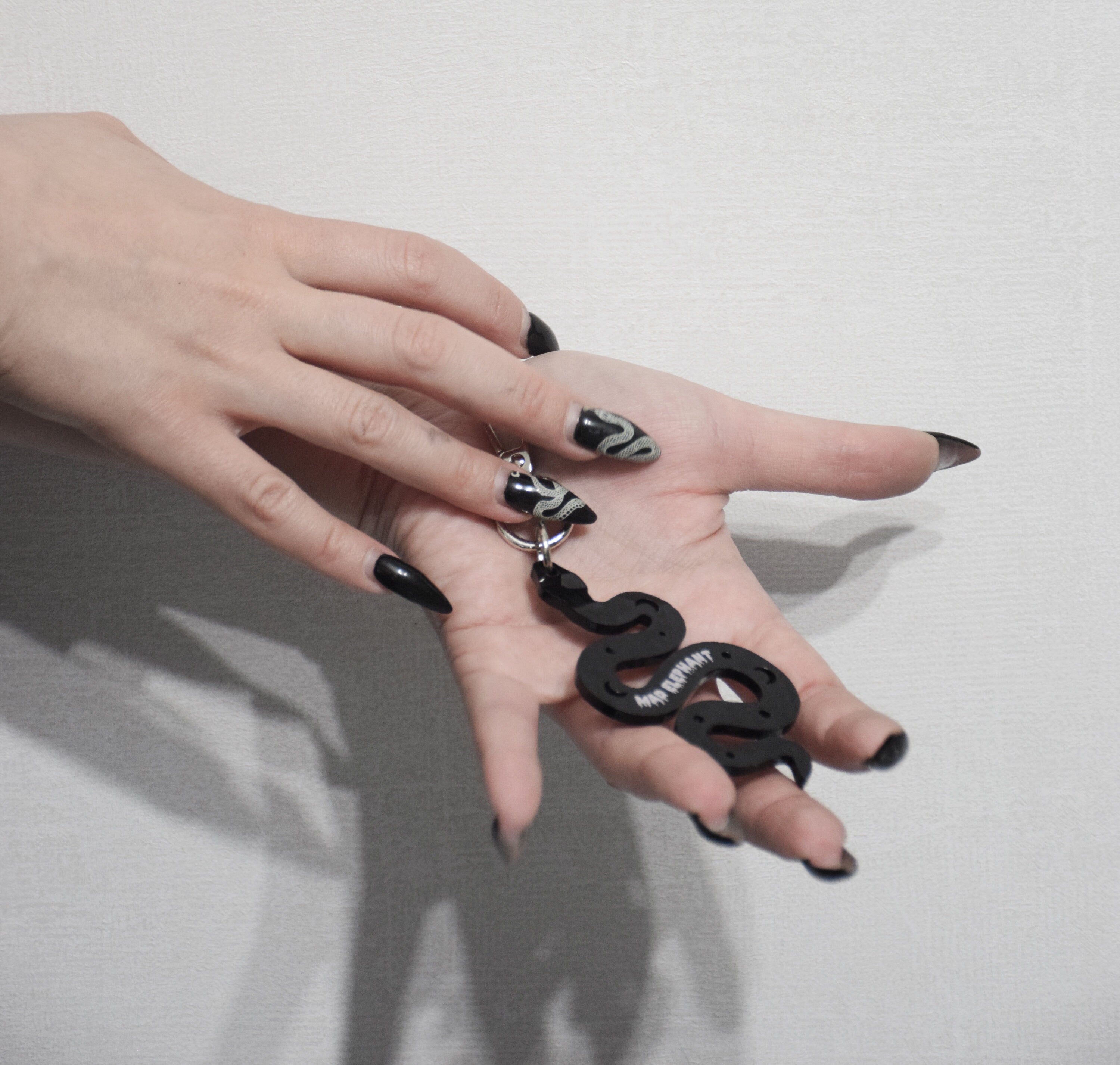 SNAKE RING KEYCHAIN
