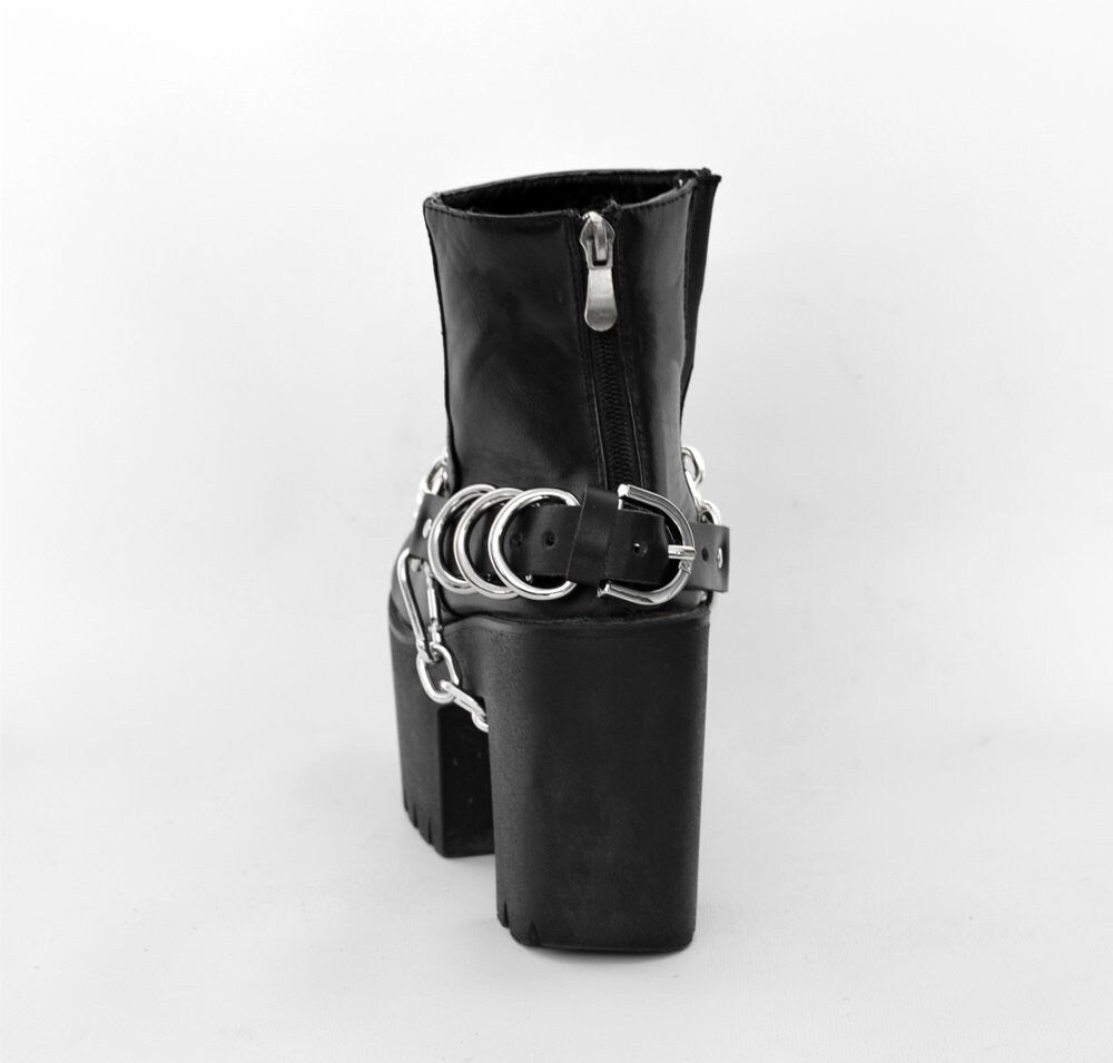CHAIN Shoe Harness