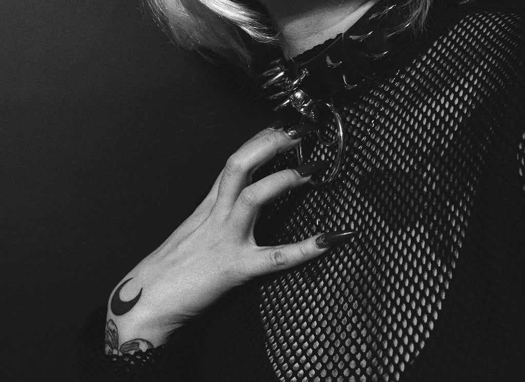 Hypocrisy skull Collar