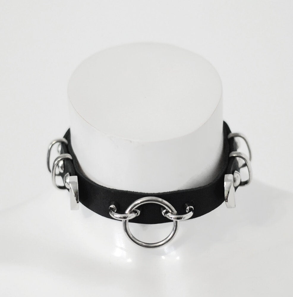 TUSK CHOKER