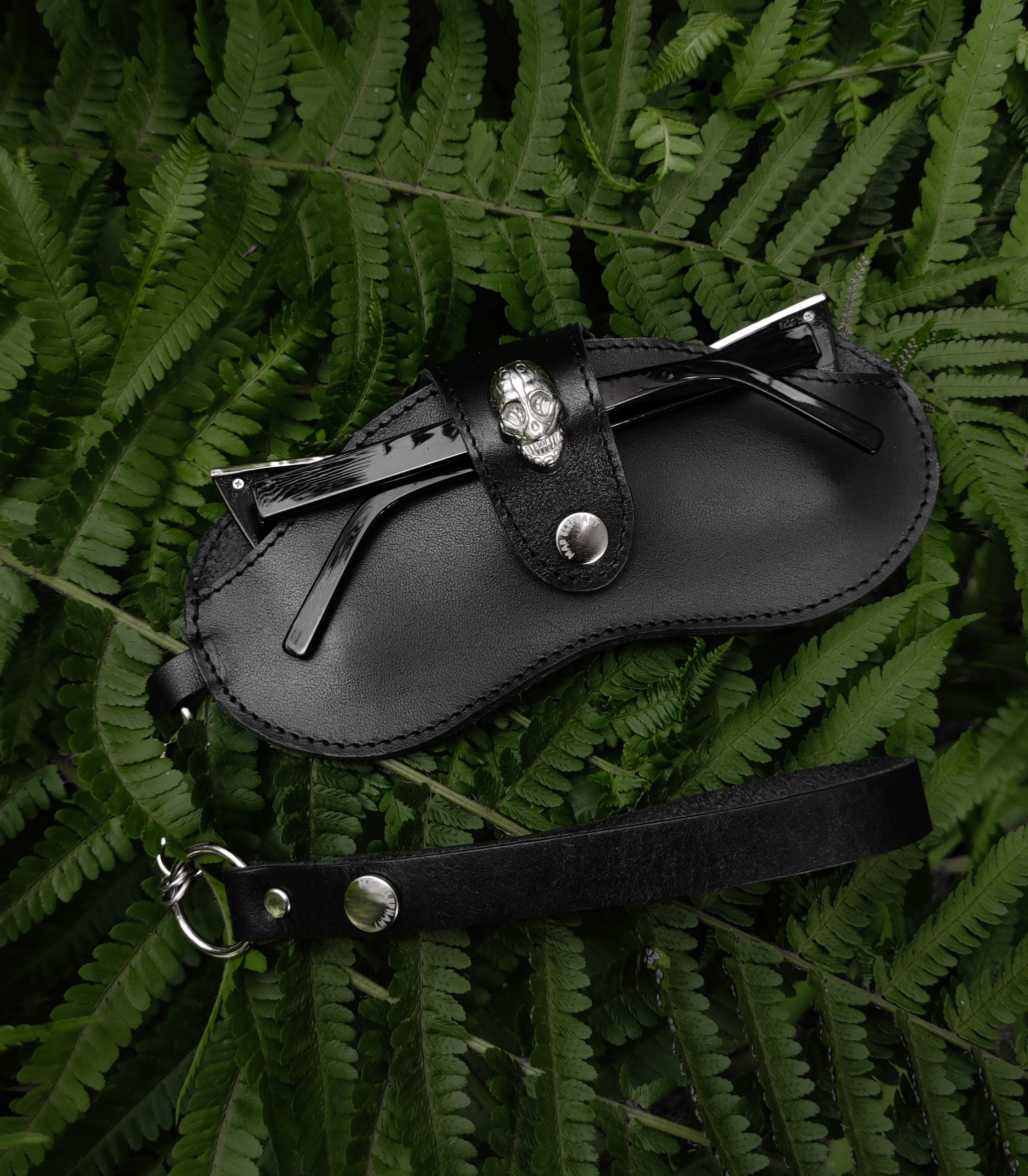 SKULL Leather Sunglasses Case