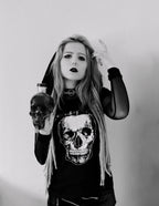 Skull T-Shirt: Women's