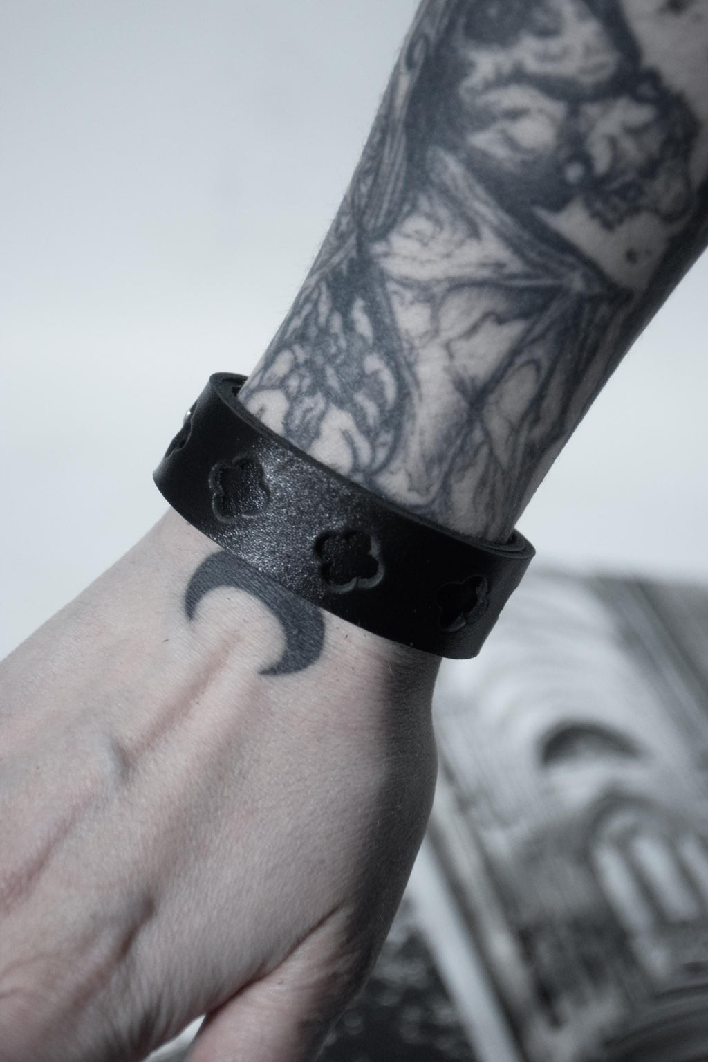 Quatrefoil bracelet