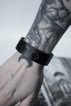 Quatrefoil bracelet