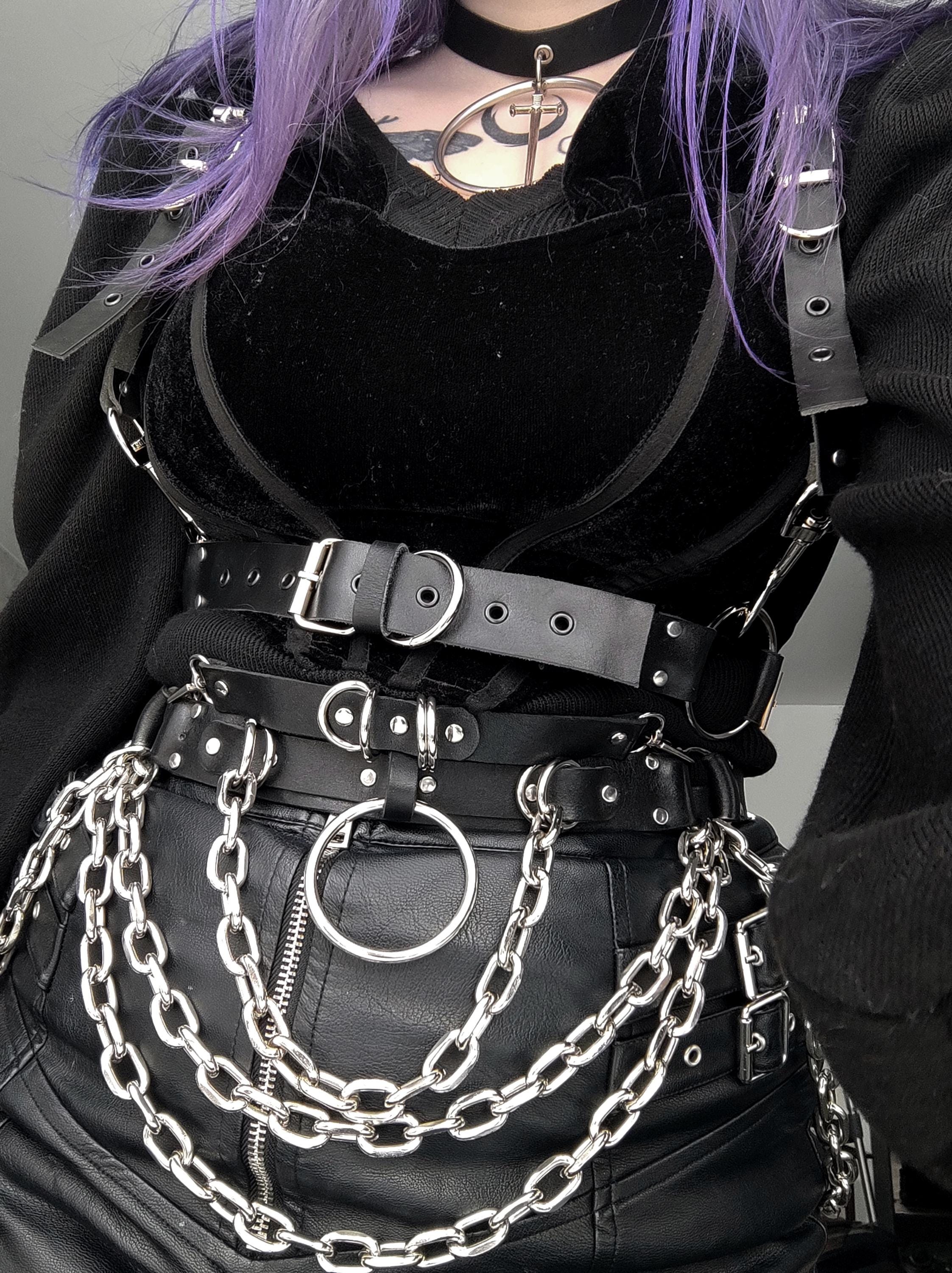 MASSIVE CHAIN BELT