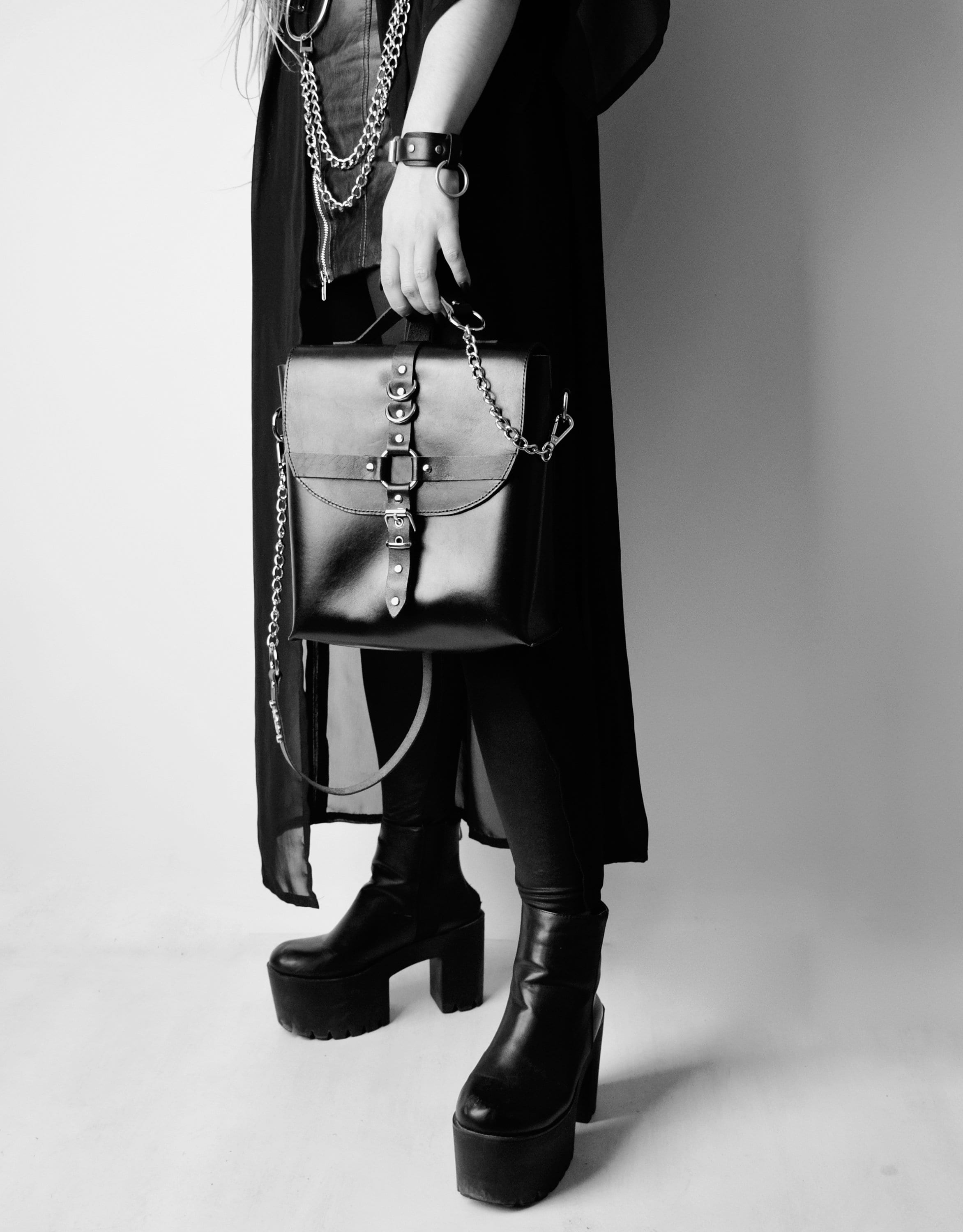 NOIR HARNESS BAG