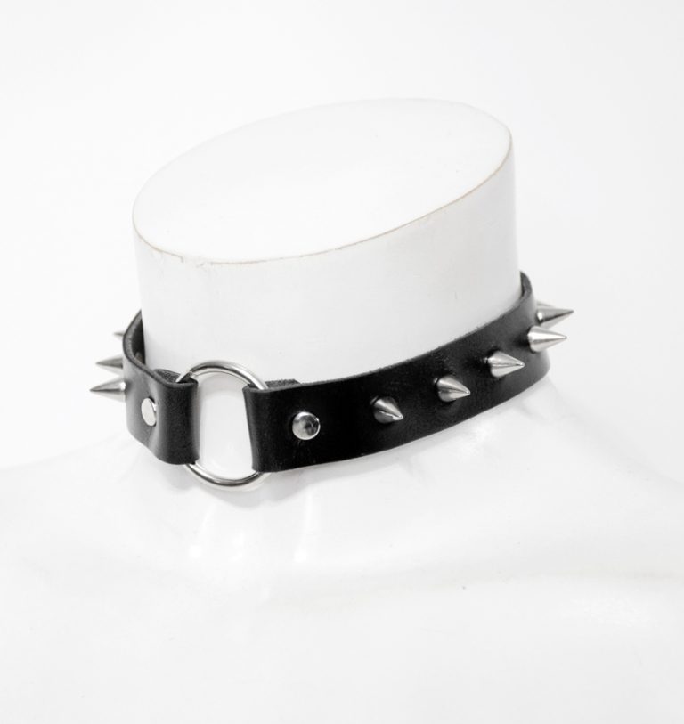leather choker with spikes