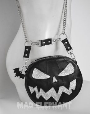Shoulder bag pumpkin purse with glitter silver face